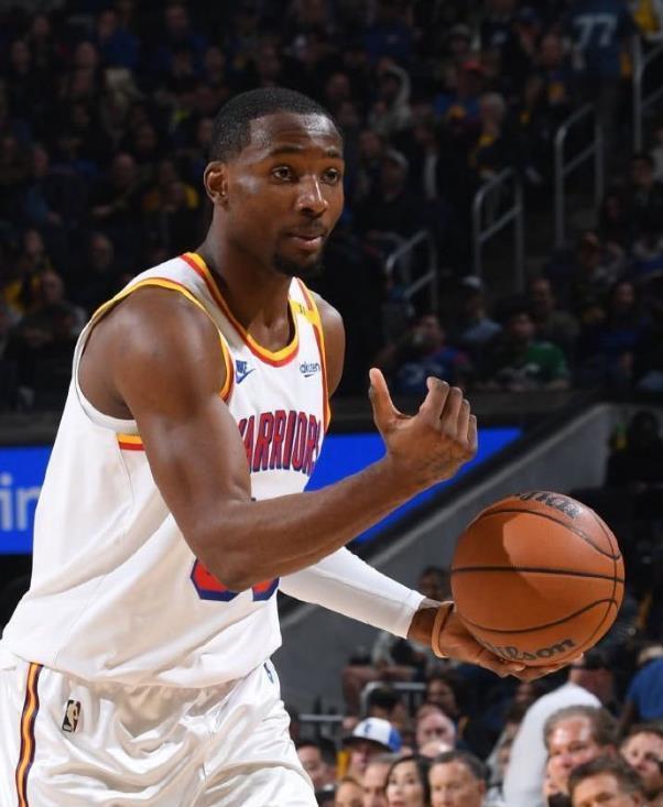 MK体育官网-一针见血！科尔点明库明加未来任务 不改变在勇士难有出场机会